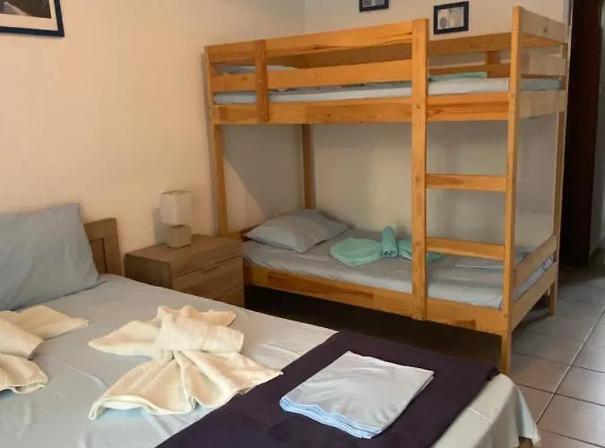 Lägenhetshotell Jenny's Polikhronon