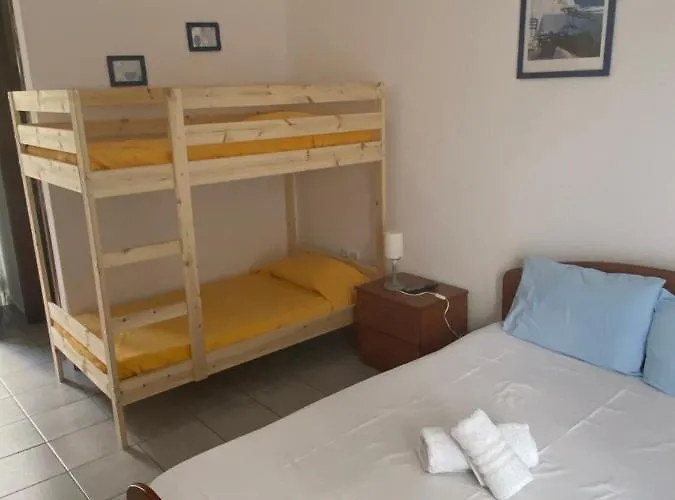 Jenny's Lägenhetshotell 3*