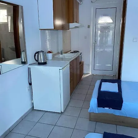 Jenny's Aparthotel